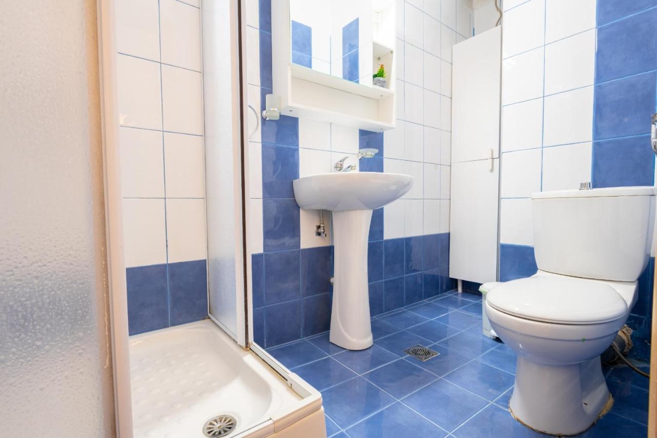 סלוניקי Niovi, Stylish Apartment Near The Waterfront מראה חיצוני תמונה