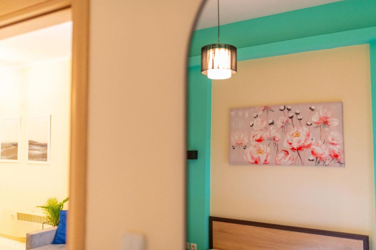סלוניקי Niovi, Stylish Apartment Near The Waterfront מראה חיצוני תמונה